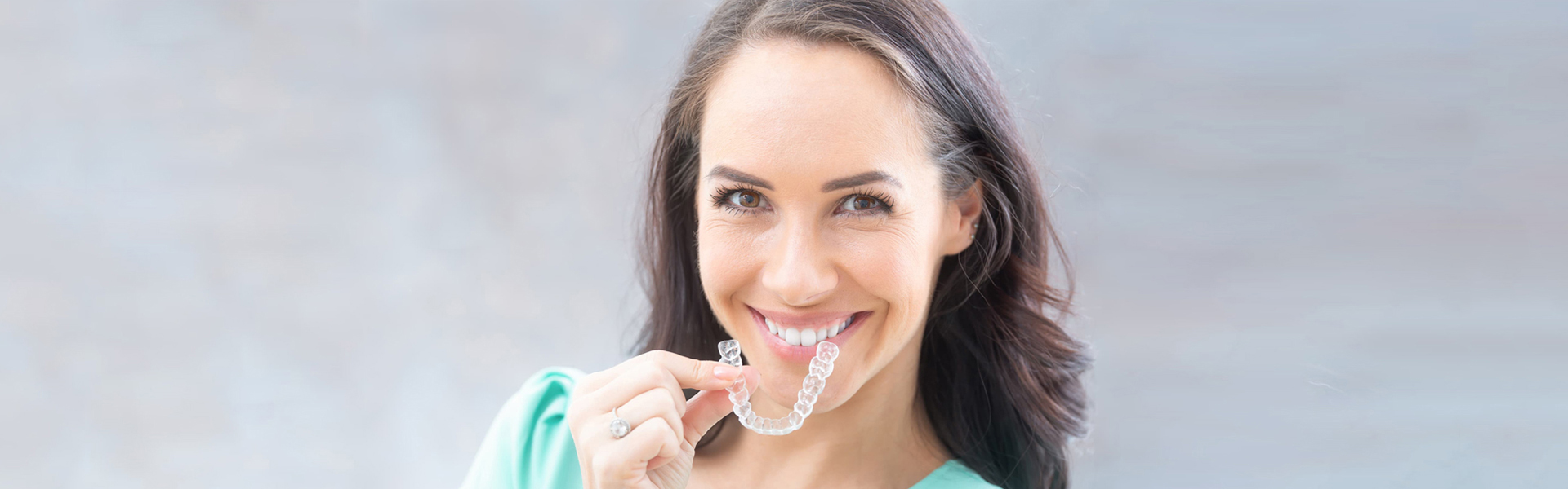 Invisalign Clear Aligners: An Effective Way of Straightening Your Smile