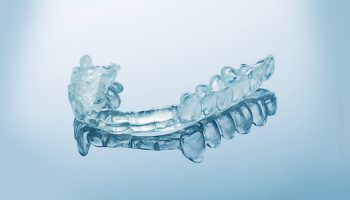 Can Invisalign and Dental Implants Work Together? An In-depth Analysis