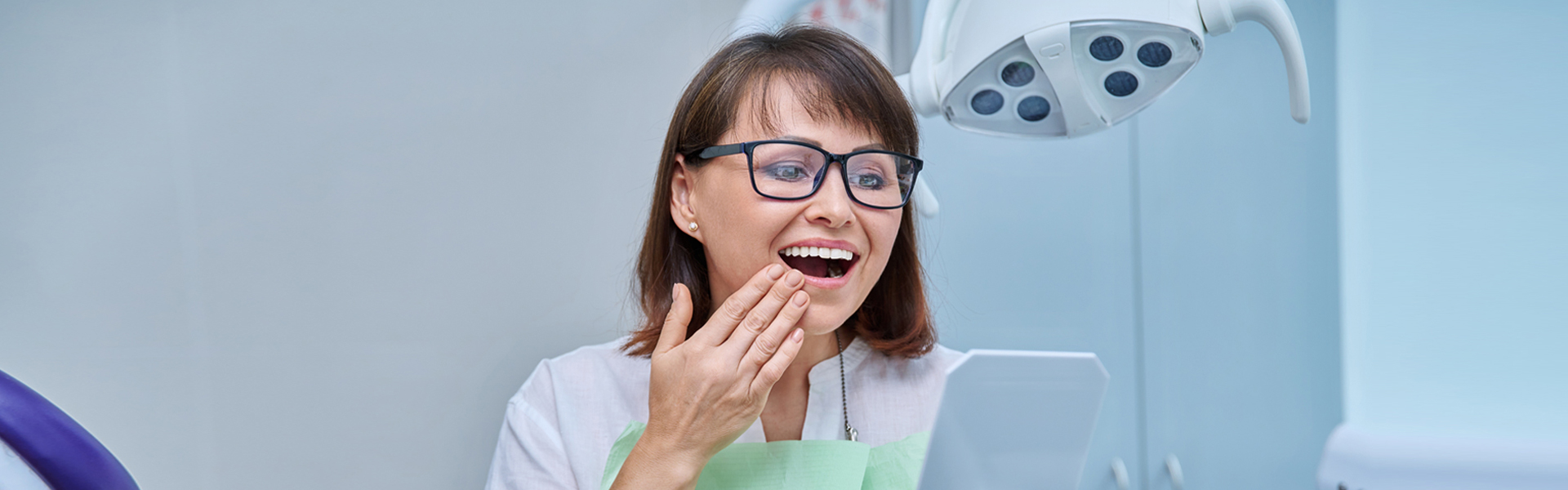 Why Porcelain Crowns Look Natural